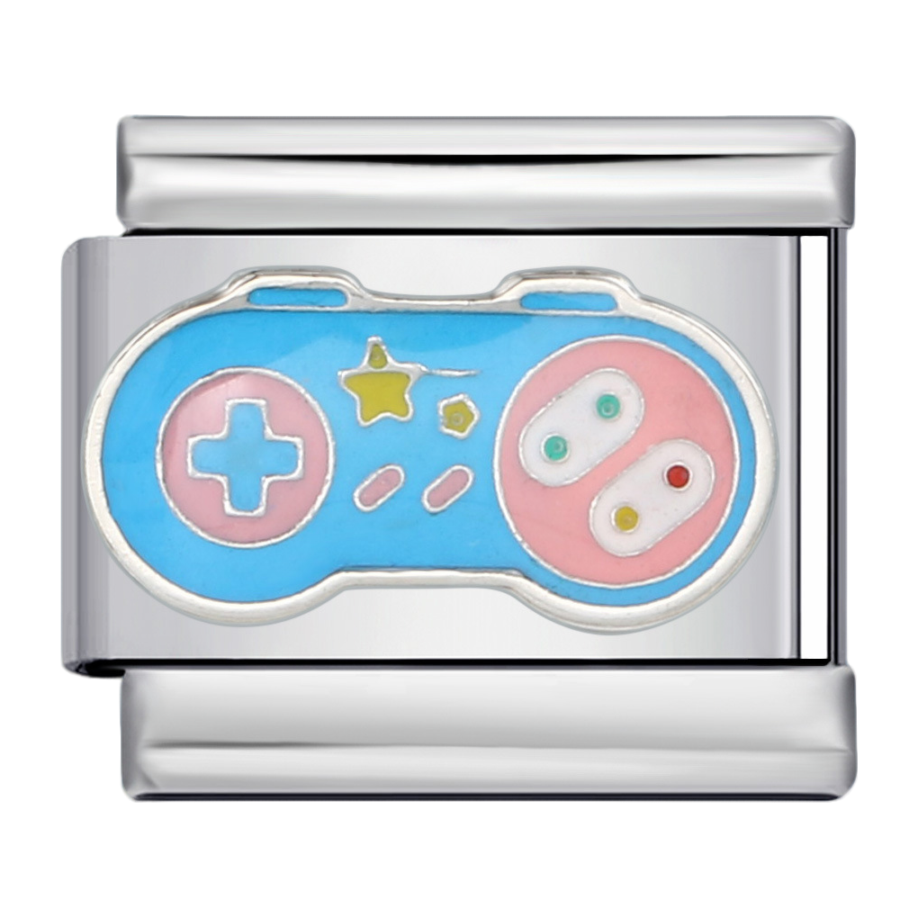C0823_Video Game Controller Charm, Enamel.png