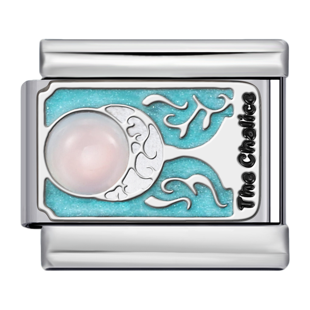 C1070_Chalice with Pearl and Teal Glitter.png