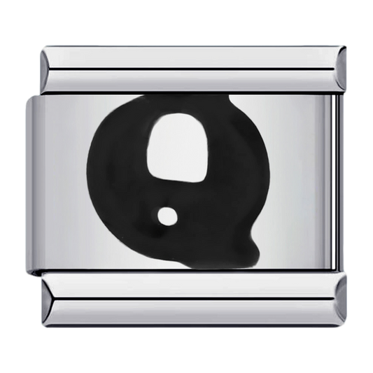 C0069_Black Letter Q.png