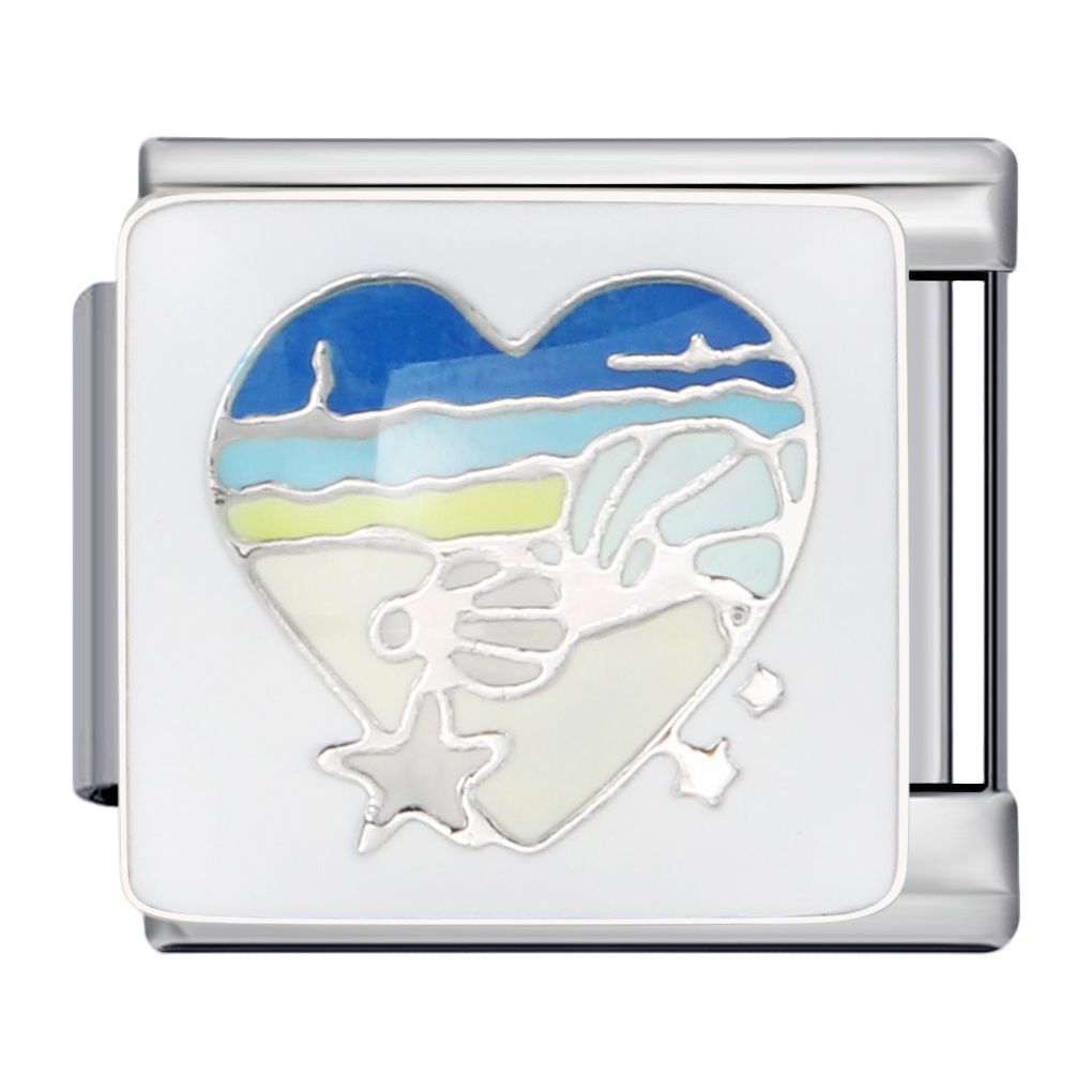 C0814_Heart with Beach Scene, Silver.png