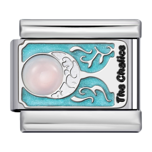 C1070_Chalice with Pearl and Teal Glitter.png