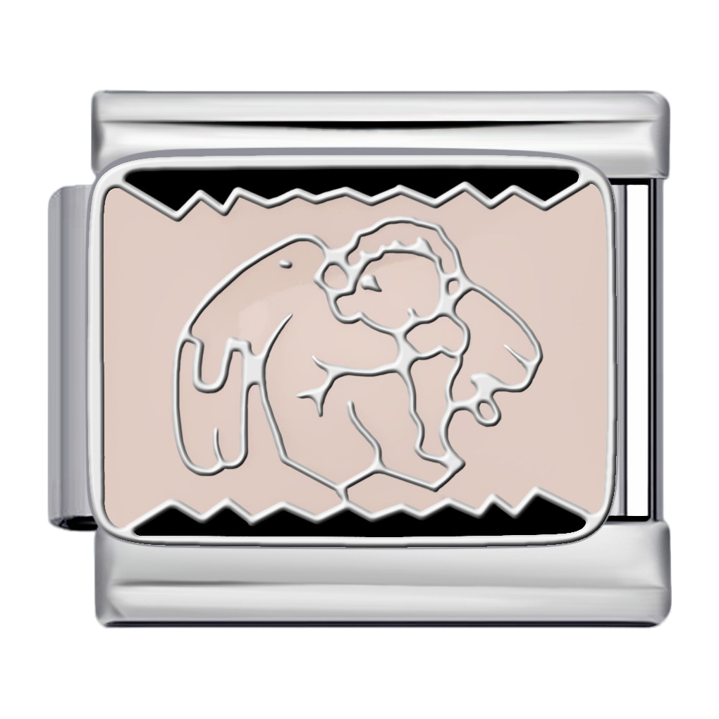 C1190_Gorilla in Silver Charm.png
